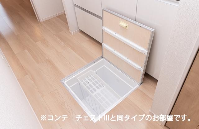 ヒカルサ東川口（101） 収納