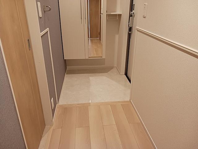 リオラ　Ⅰ（304） 玄関