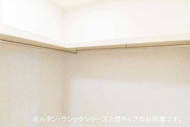 トゥルーバスティアン（202） 収納