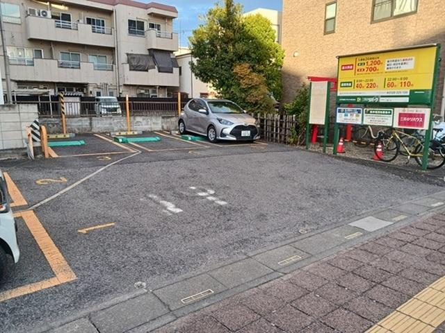 コインパーキング：98m