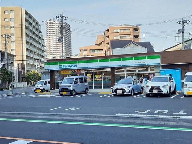 ファミマ　さいたま沼影２丁目店：400m