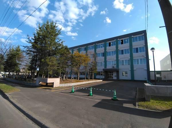 北海道釧路明輝高校：1654m