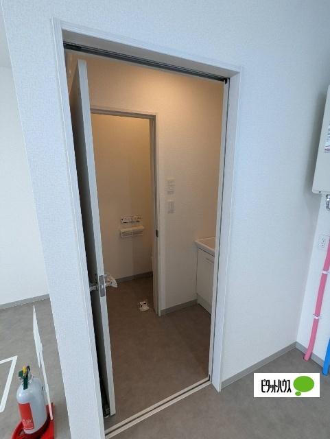 commercial 東陽大通西