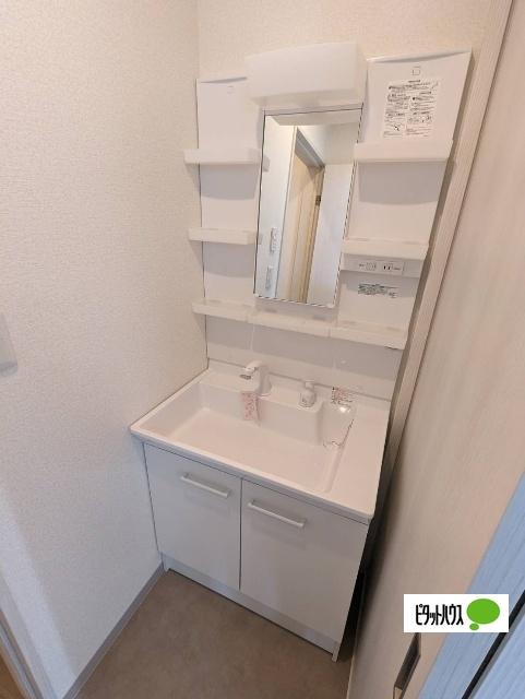 commercial 東陽大通西