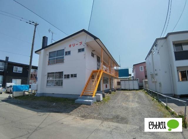 オリーブ（5） 駐車場