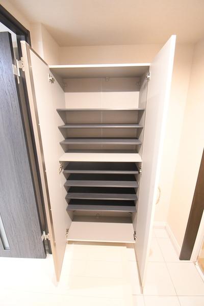北九州市小倉北区三萩野マンション 玄関