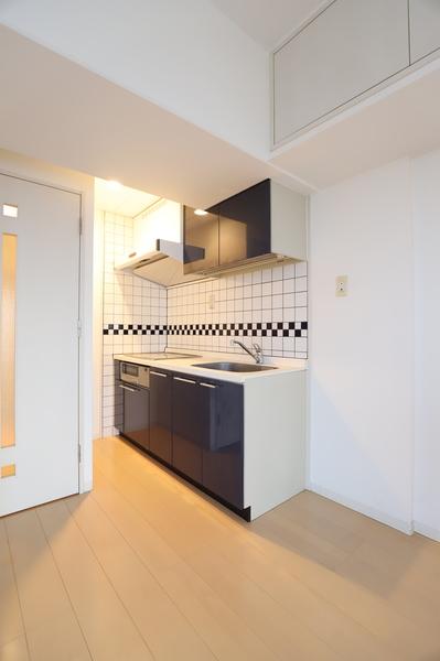 No.72 HARBOR EAST TOWER（922） キッチン