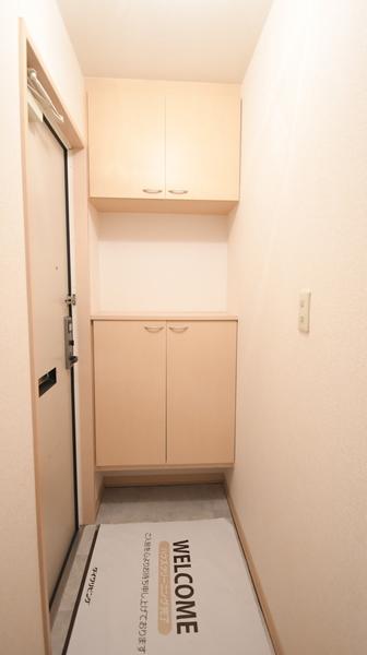 ヒルサイドテラス 玄関