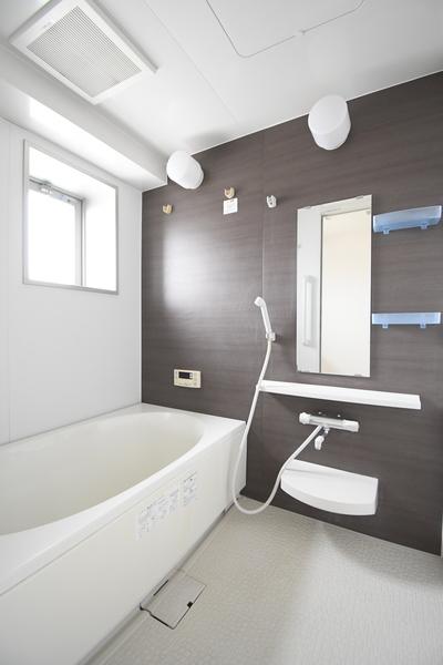 レジェンド砂津 バス／シャワー