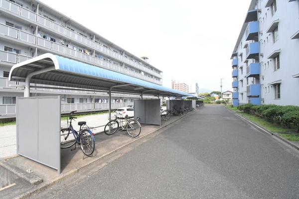 ビレッジハウス日明4号棟 共有部分