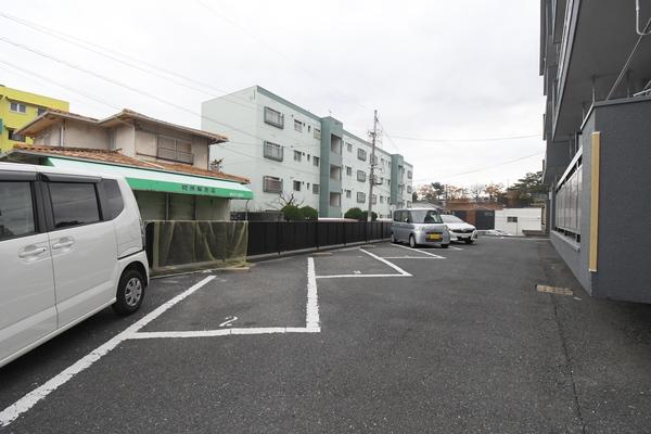 コーポ三好 パート２ 駐車場