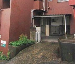 オアシス下到津 ロビー