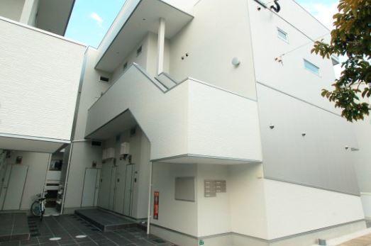 福岡市東区松島アパート エントランス