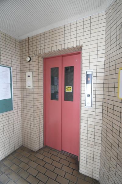 第４共立ビル エントランス