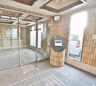 ニューリバー三萩野 ロビー
