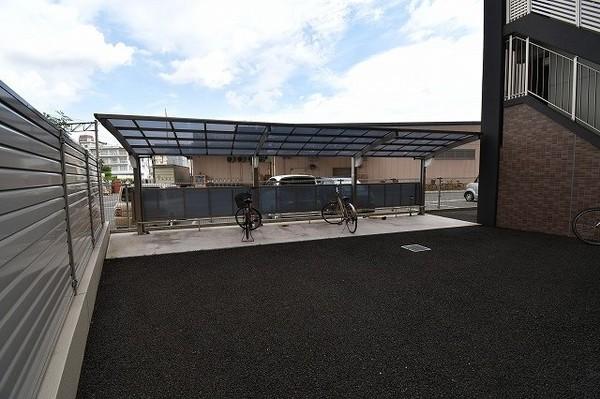ギャラン竪町 駐車場