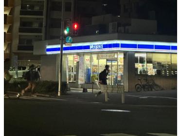 ローソン比恵町店：258m