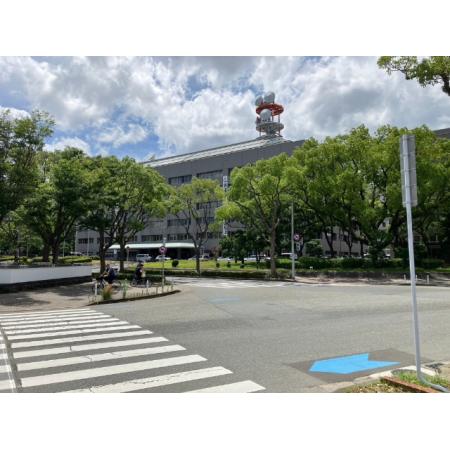 福岡県庁：1305m