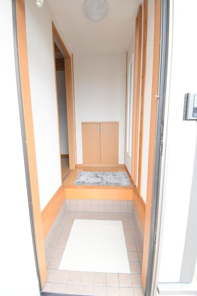 コートハウス赤坂コテージ 玄関