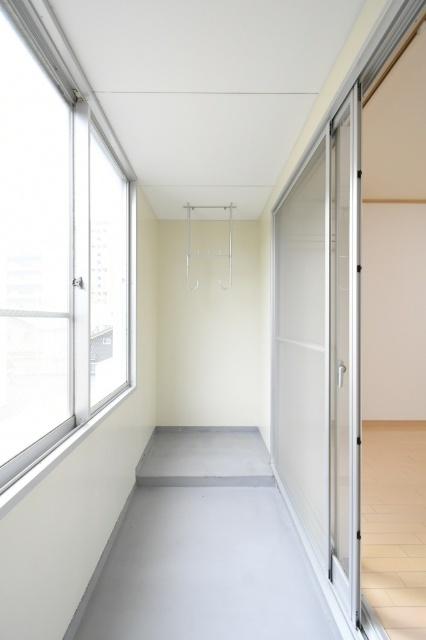 daimaru.BLD バルコニー
