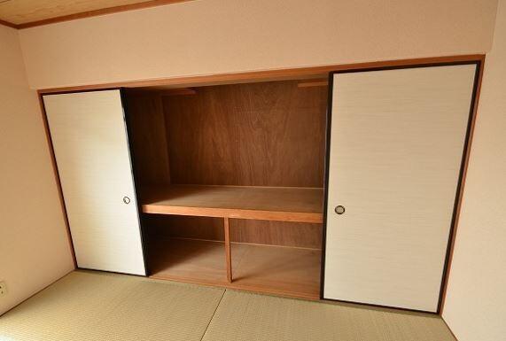 片野レジデンシャルビル 収納
