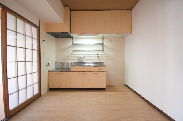 北九州市小倉北区片野マンション リビング