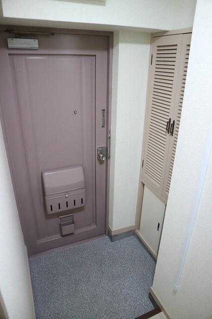 小倉林ビル 玄関