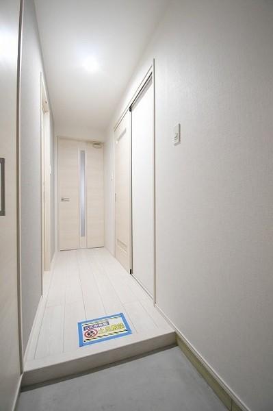 EL CEREZO 玄関