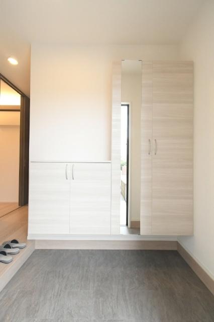 D-ROOM守恒　A棟 玄関