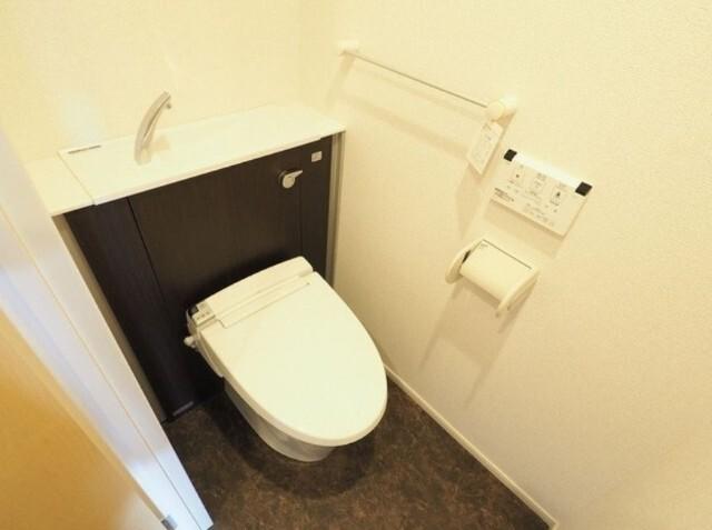 北九州市小倉北区萩崎町マンション トイレ