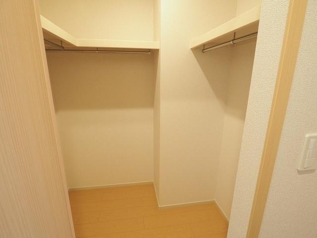 フレッシュリーＢ 収納