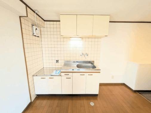 エステート足立 キッチン