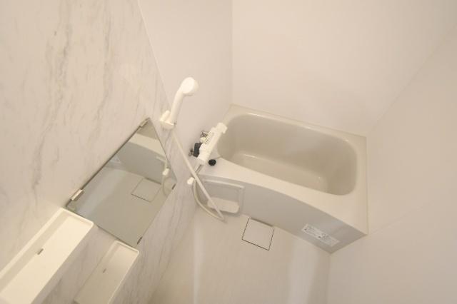 北九州市小倉北区末広アパート バス／シャワー