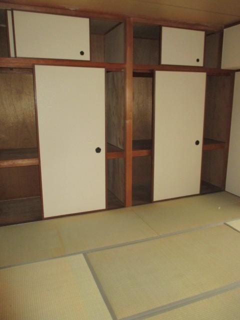 冨安ビル 収納