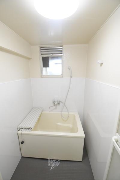 北九州市小倉北区重住マンション バス／シャワー