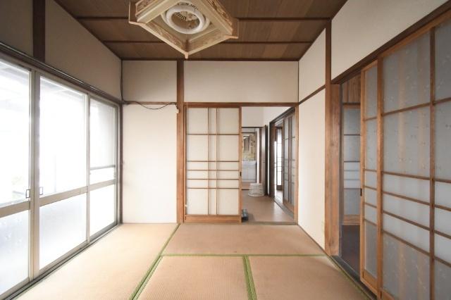 守恒２丁目長屋/右 設備