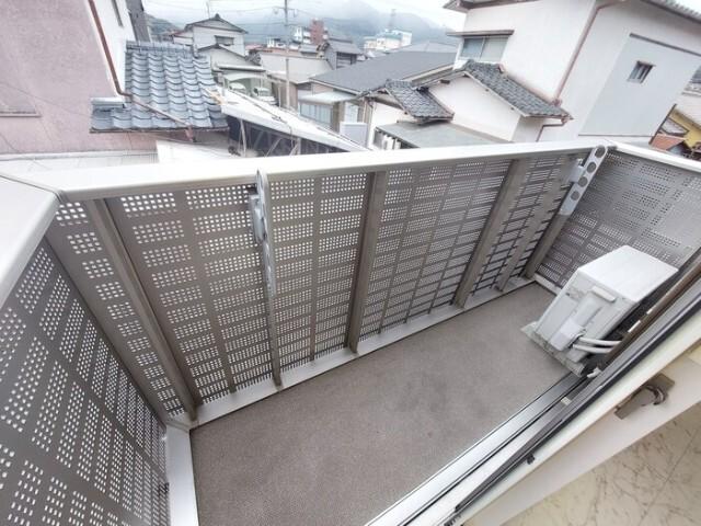 エスポワール　モモ バルコニー