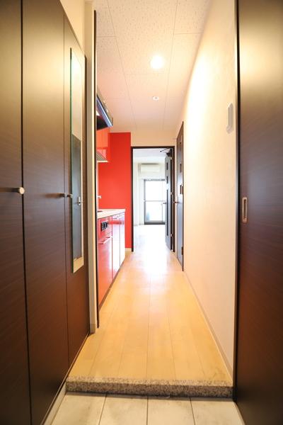 ギャランティー21博多 ORIENT BLD No.66（1410） 玄関