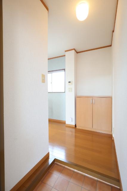 木町ハイツ 玄関