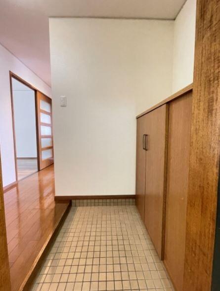 パークハイツ妙見 玄関