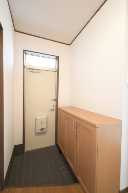アンフィニ企救丘 玄関