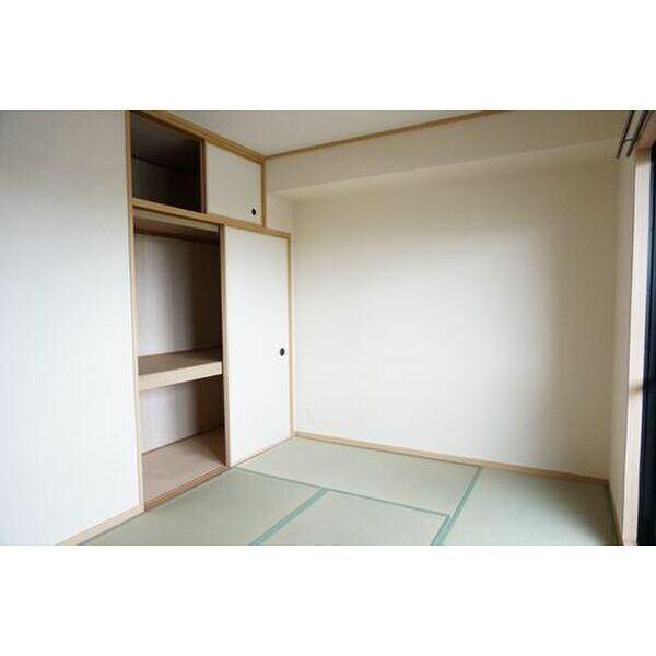 ファミーユ博多の森（205） 収納