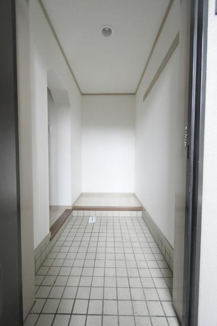サンヒルズ守恒 玄関