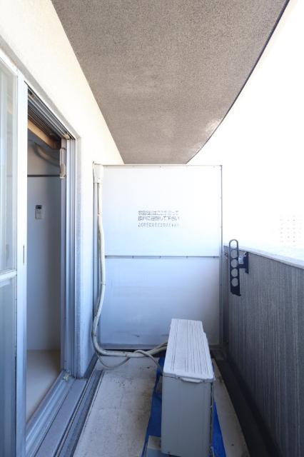 No35.サーファーズプロジェクト２１００小倉駅 バルコニー