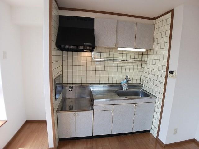 北九州市小倉南区南方アパート キッチン