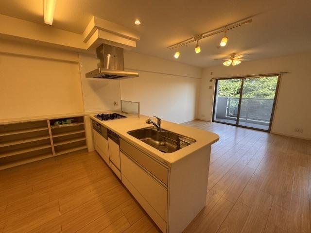リヴィエールクリエ志徳 キッチン
