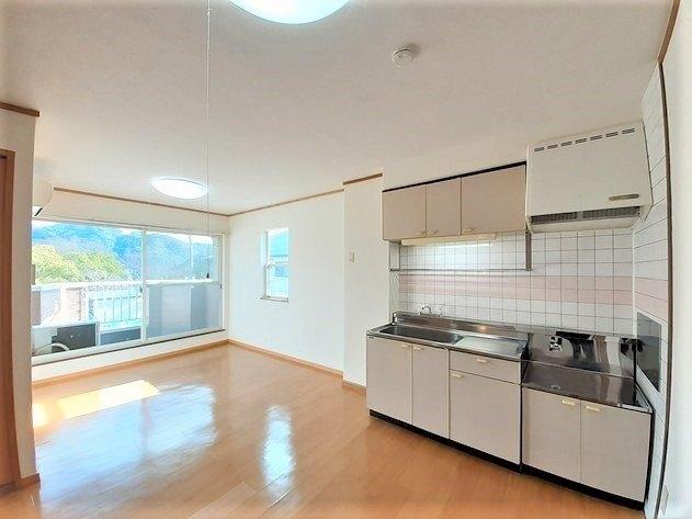 北九州市小倉南区徳吉西アパート キッチン