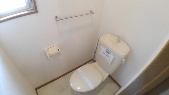 北九州市小倉南区長行東アパート トイレ