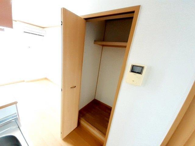 北九州市小倉南区長行東アパート セキュリティ