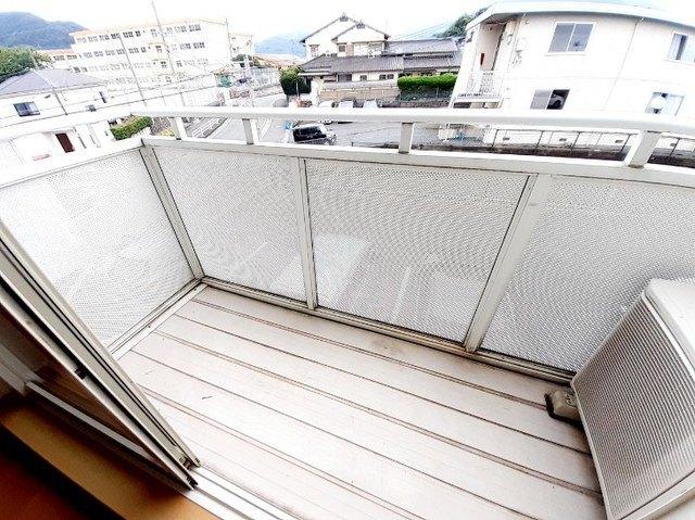 北九州市小倉南区長行東アパート バルコニー